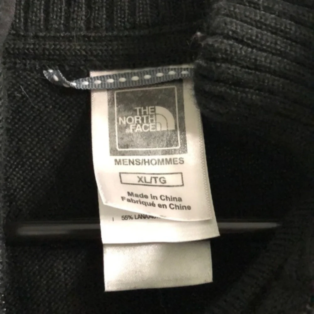 The North Face Men's 1/4 Sweater Size XL